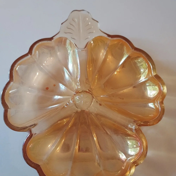 Vintage Jeanette Marigols Carnival Glass 3 Leaf Clover - Picture 3 of 12